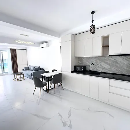 Wave 6 Apartment *