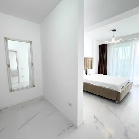 Wave 6 דירה Năvodari